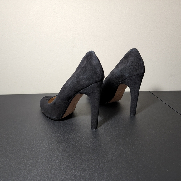 Michael Kors Black Suede Classic Pump Heels Women's Size 8M - Picture 4 of 11